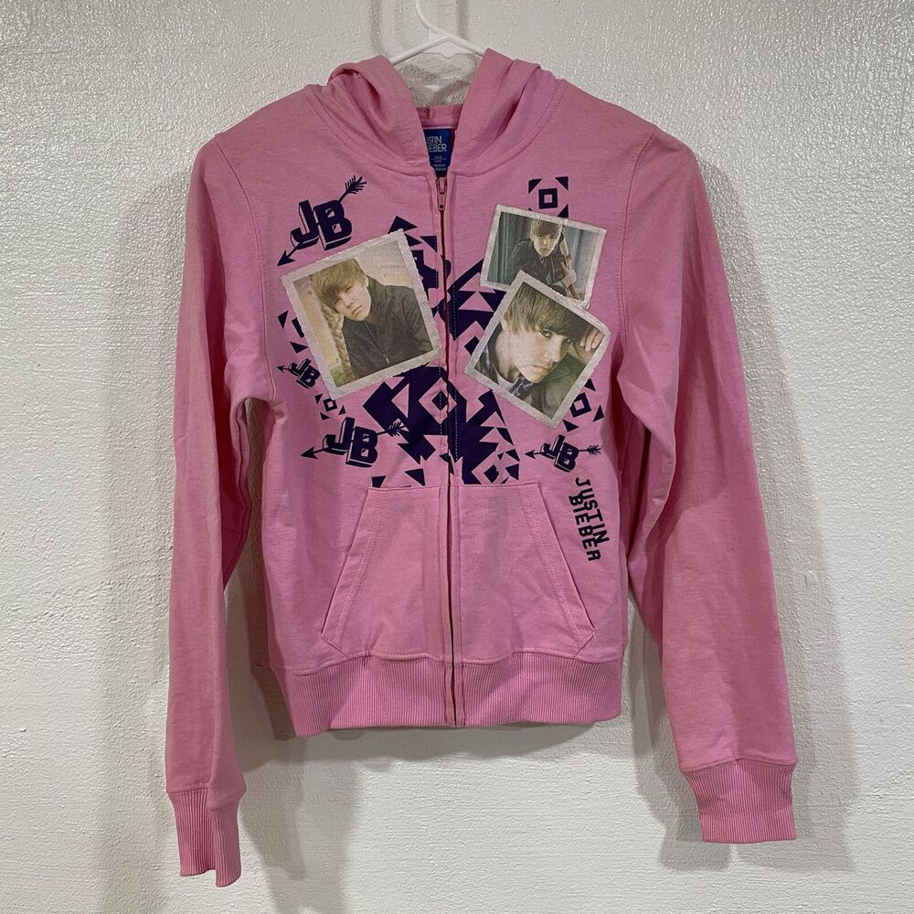 Young Justin Bieber Photo Hoodie Youth Size 14-16 22 in LONG 16 in PIT to PIT